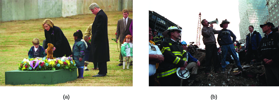 A imagem A é de Hillary e Bill Clinton depositando flores em um memorial, cercados por várias crianças. A imagem B é de George W. Bush em pé sobre uma pilha de escombros com um megafone na boca, cercado por várias pessoas.