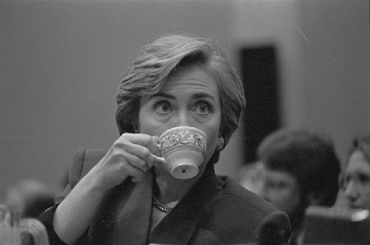 Uma foto de Hillary Clinton em uma audiência no Congresso sobre a reforma da saúde em 1993.