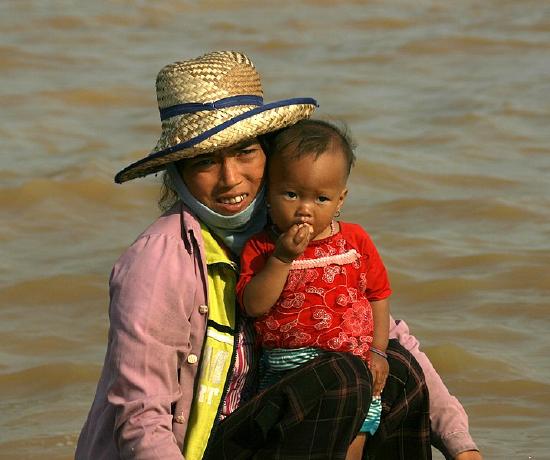 Cambodian mother and daughter.