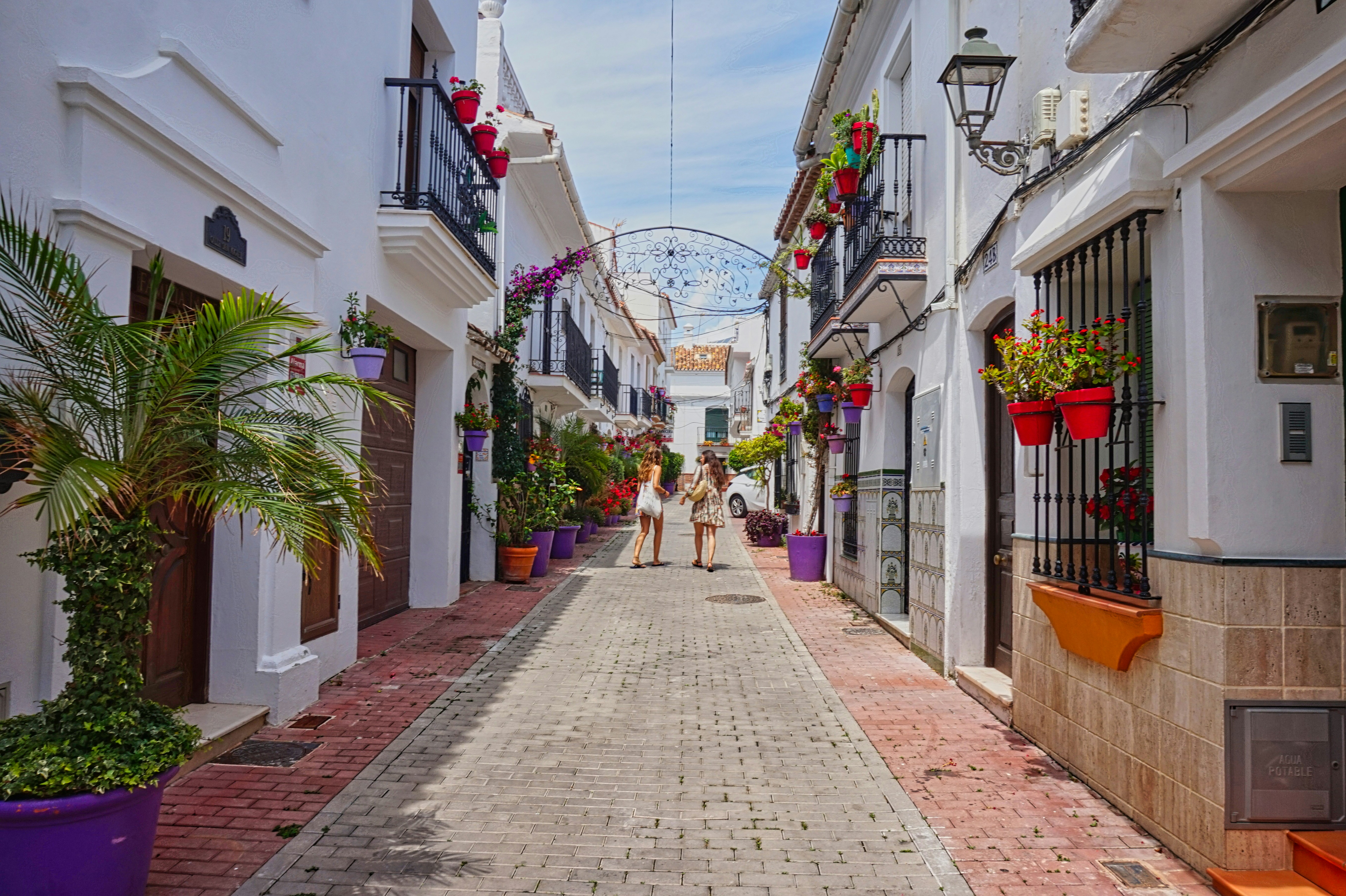 two tourists in Spain