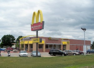 New_McDonalds_restaurant_in_Mount_Pleasant_Iowa-300x218.jpg
