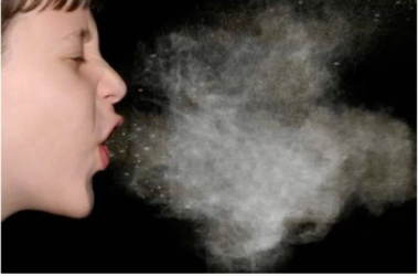 spray de un estornudo