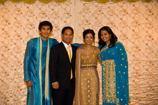 Wedding between Indian and Filipino cultures
