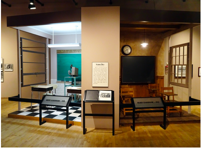 Reconstruction of two 1953-era segregated classrooms, exhibited in the Birmingham Civil Rights Museum.