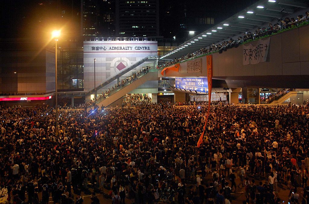 Protesters occupy Harcourt Road, Admiralty, Hong Kong at 10:45 pm, 29 September 2014 in front of Admiralty Centre and the Central Government Offices at Tamar.